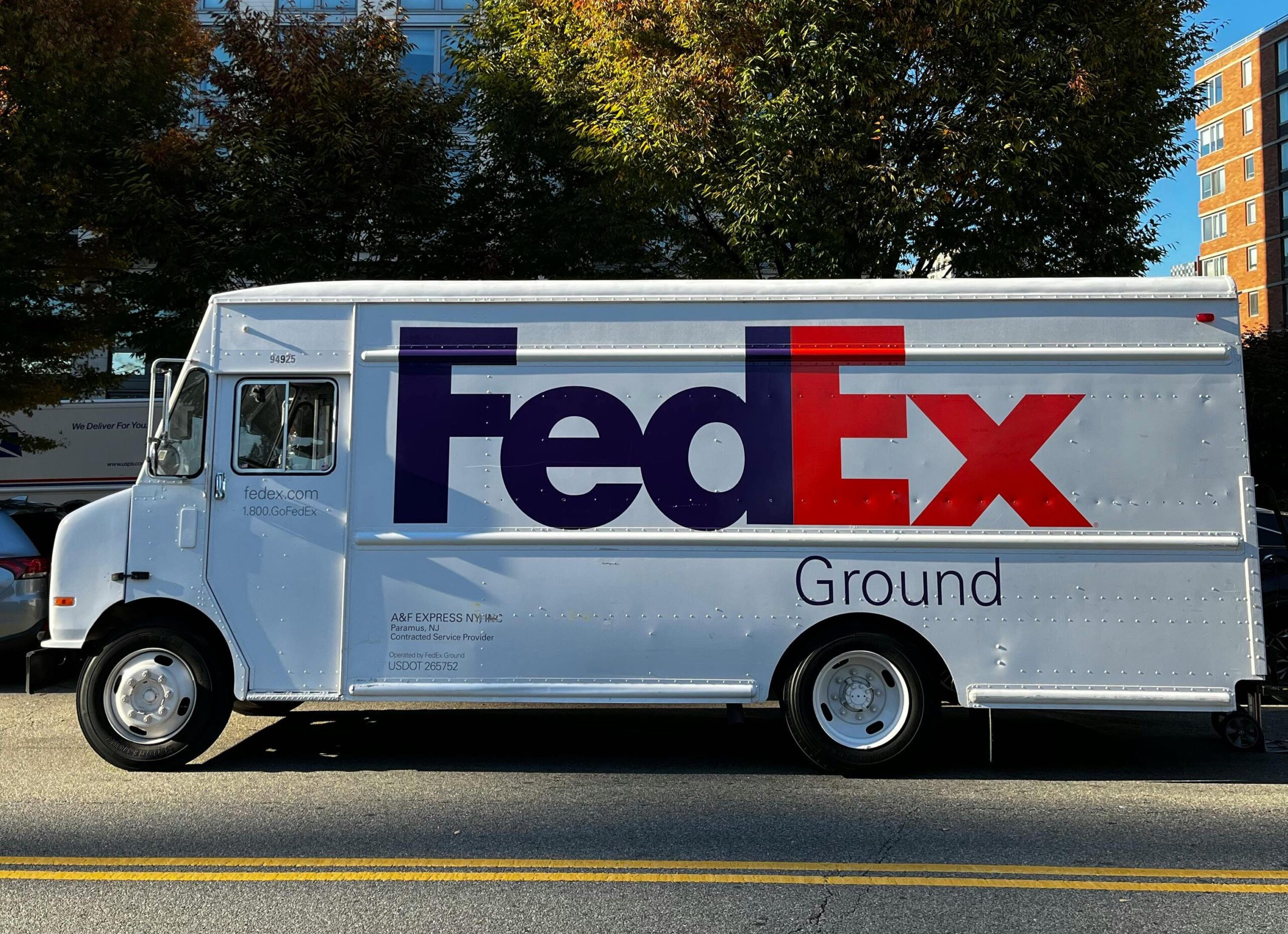 FedEx UPS logistics packaging